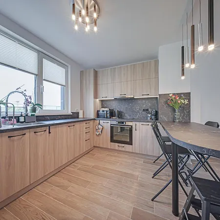 Noar - Free Parking - Metro Access Apartmán *