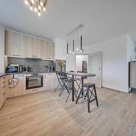 Apartmán Noar - Free Parking - Metro Access