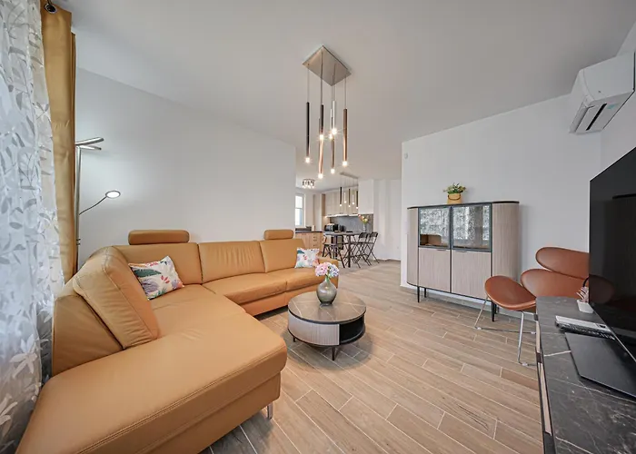 Noar - Free Parking - Metro Access *