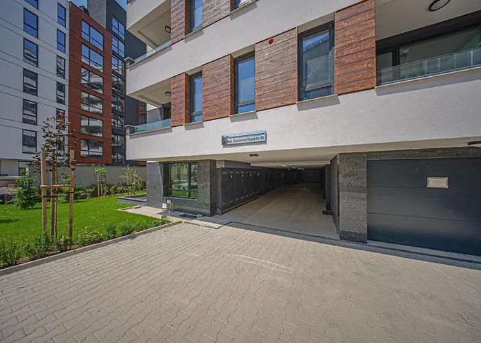 Noar - Free Parking - Metro Access *