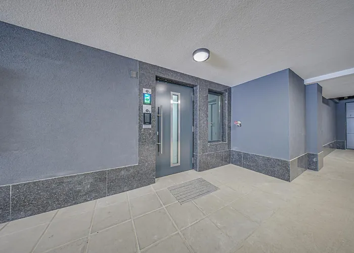 Daire Noar - Free Parking - Metro Access *